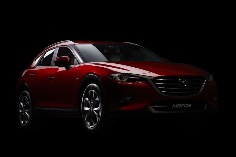  Mazda CX-4 2016 года  (фото 2 из 38)